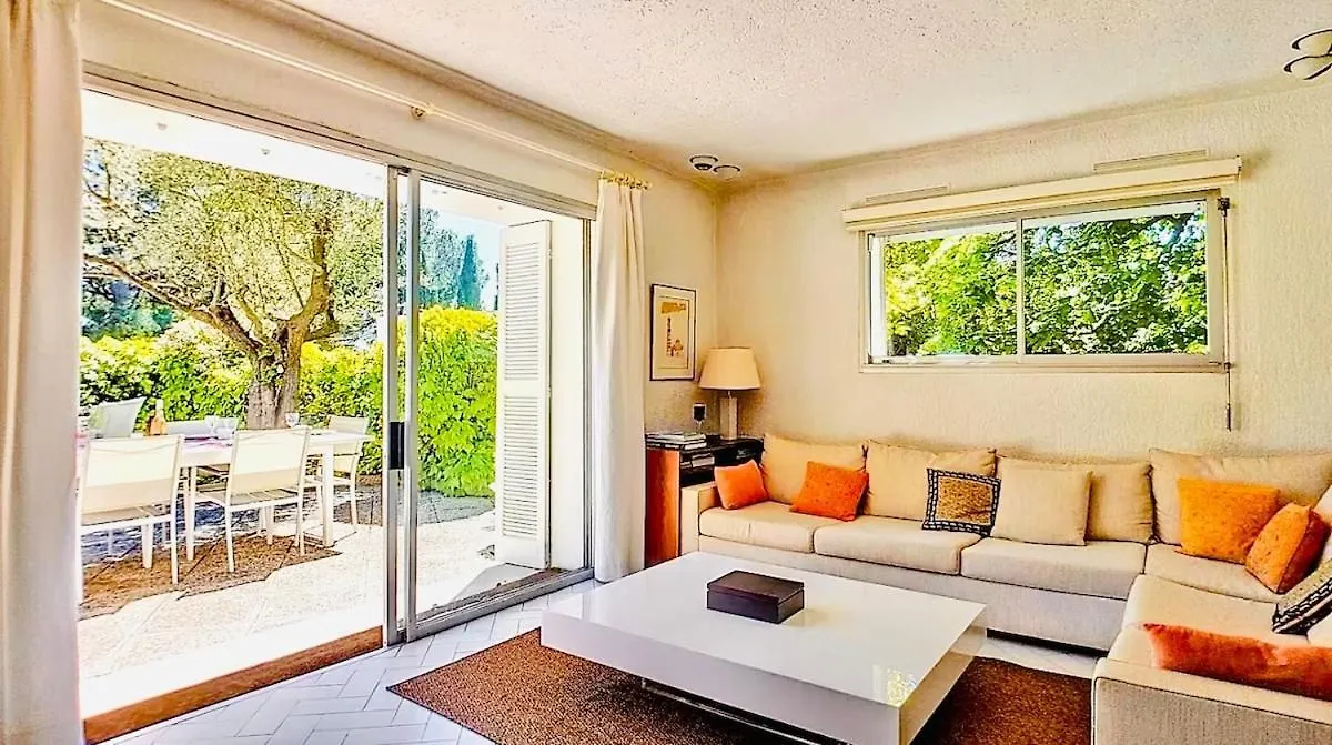 Villa Oasis De Verdure - Elegance En Provence - Piscine - 1 A 6 Personnes Cassis